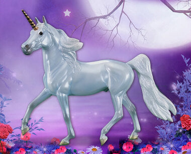 Breyer Forthwind Unicorn New