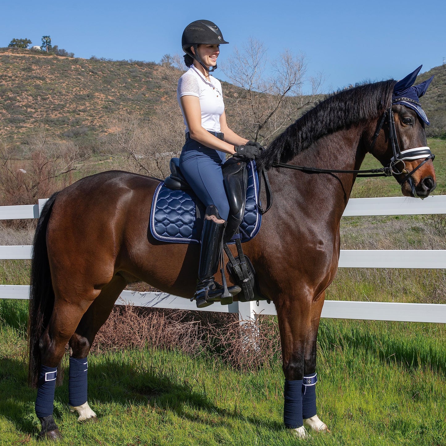 Professional's Choice VenTECH Satin Dressage Saddle Pad - Universal 24" x 21.5"