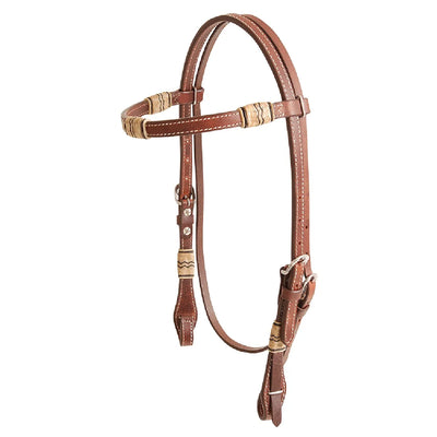 Cashel Rawhide Browband Headstall Triple Trim SA-HB15RTBR in rich brown leather. This high-quality western horse bridle features natural rawhide accents with triple trim detailing on the browband and cheekpieces. Designed with durable leather, white contrast stitching, and adjustable stainless steel buckles for a secure fit. A stylish and functional piece of equestrian tack, perfect for western performance, trail riding, or everyday schooling.