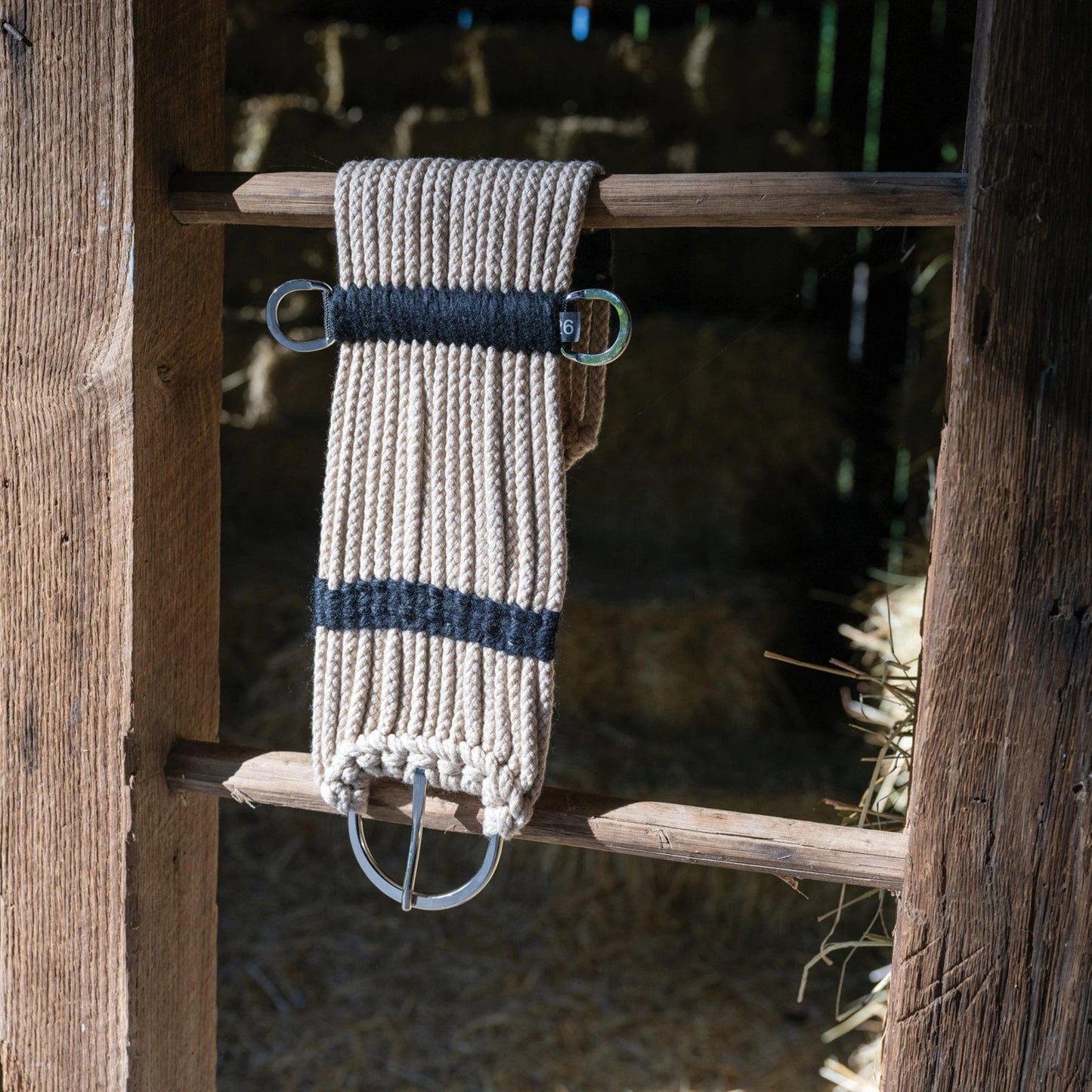 Weaver Equine Rayon 17 Strand Horse Cinch, Anti - Slip Saddle Cinch Girth with Flat Buckle, Western Horse Riding Supplies, ‎Tan/Black - Hooves and Paws