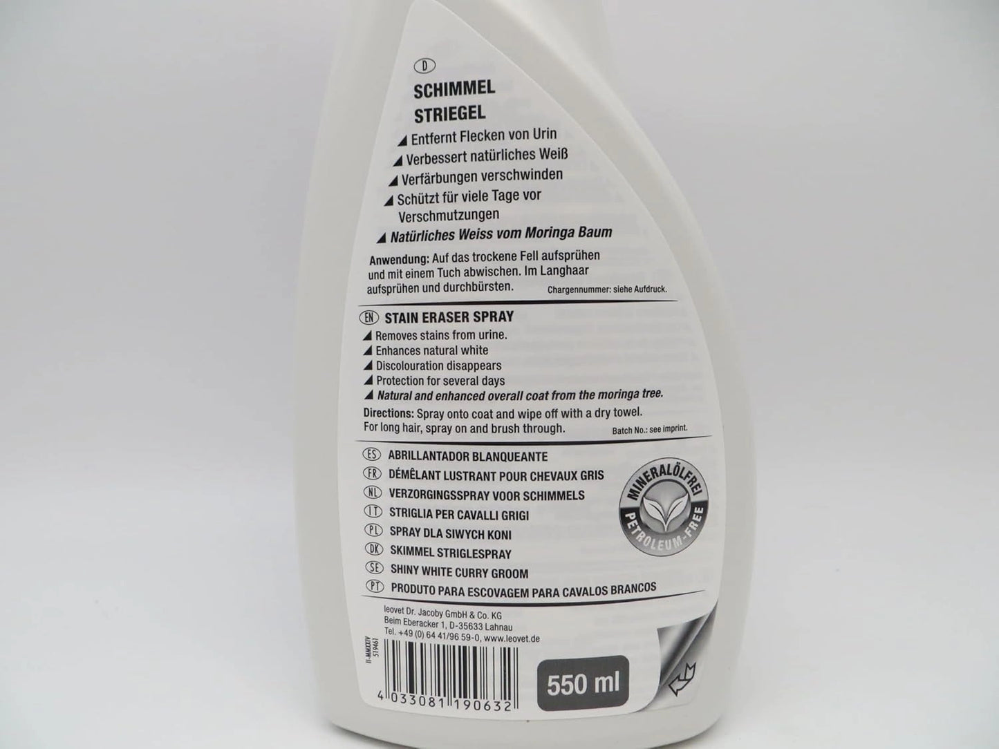 Leovet Shiny White Curry Groom Stain Spray 550ML - Hooves and Paws