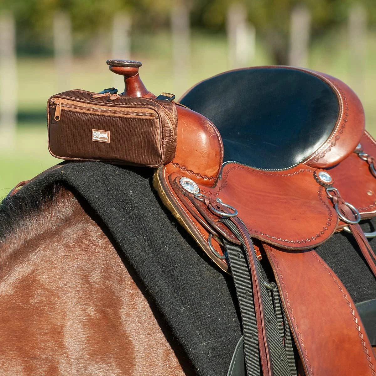 Cashel Small Pommel Bag Brown - Hooves and Paws