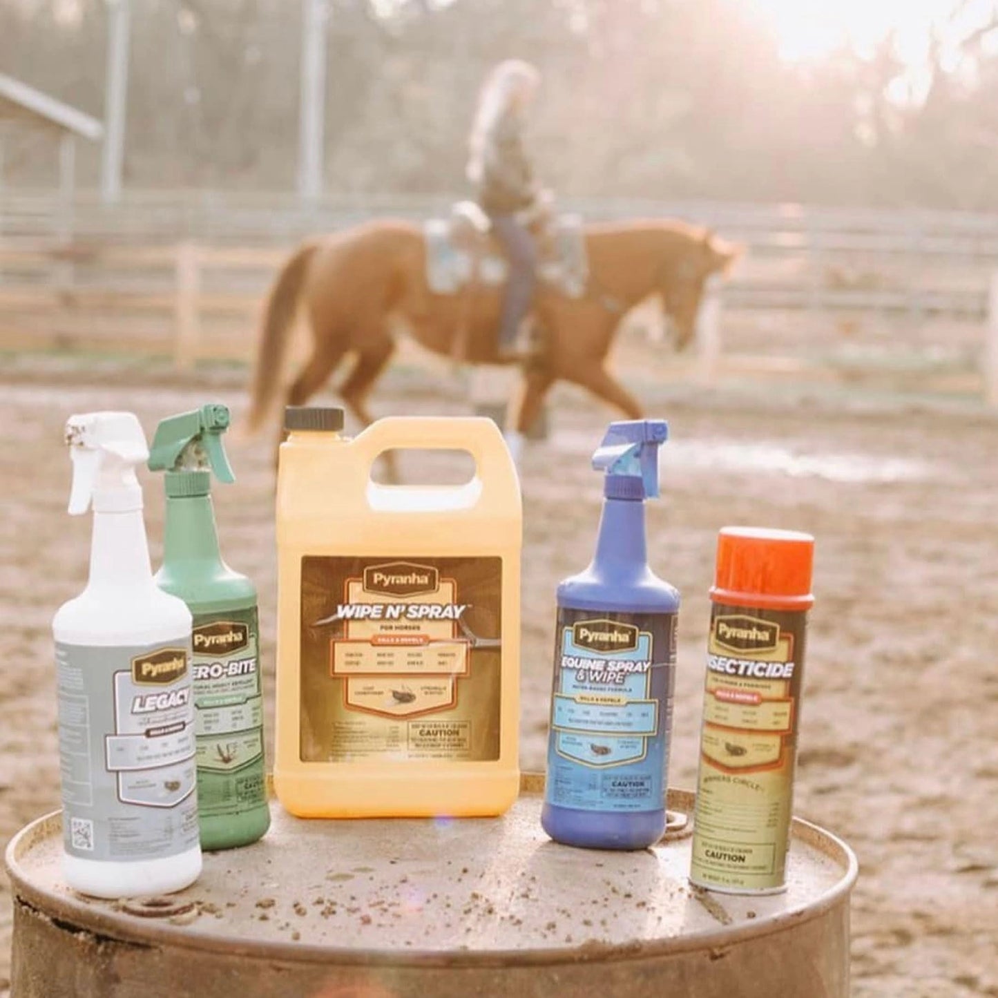 Pyranha Wipe N' Spray – Oil-Based Sweat-Resistant Fly Control