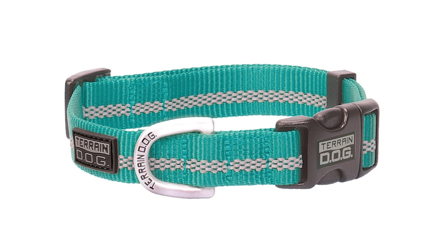Weaver Leather Terrain D.O.G. Reflective Snap - n - Go Collar - Hooves and Paws