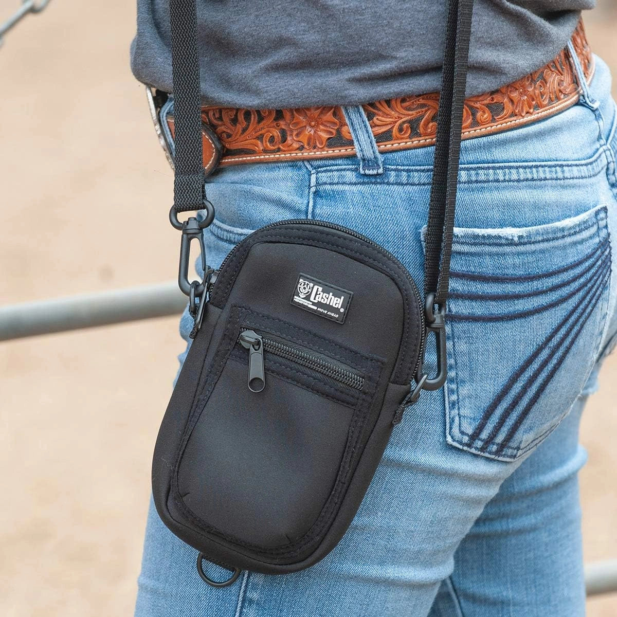 Cashel Phone Holder Black, One Size - Hooves and Paws