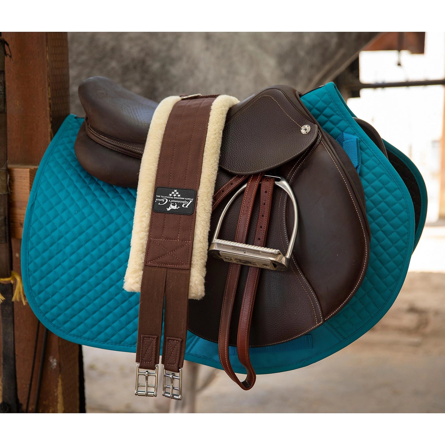 Professional's Choice Jump Pad with VenTECH Lining - Contoured Breathable Moisture-Wicking Saddle Pad