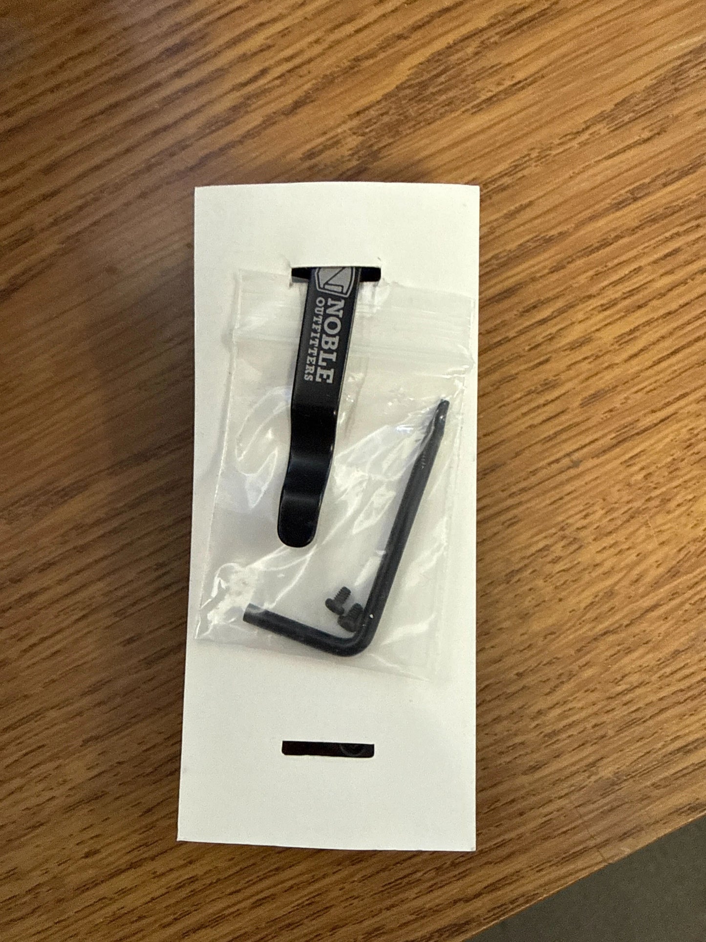 Noble Outfitters Hunter Black Switch Blade Knife (Sell out)