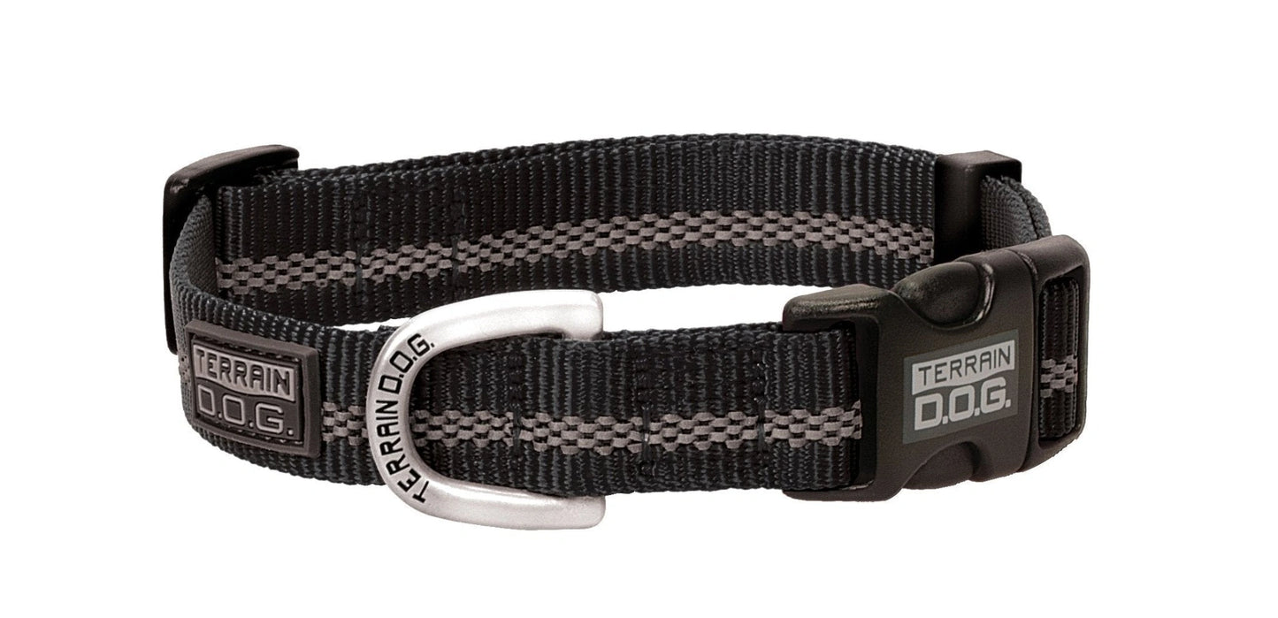 Weaver Leather Terrain D.O.G. Reflective Snap - n - Go Collar - Hooves and Paws