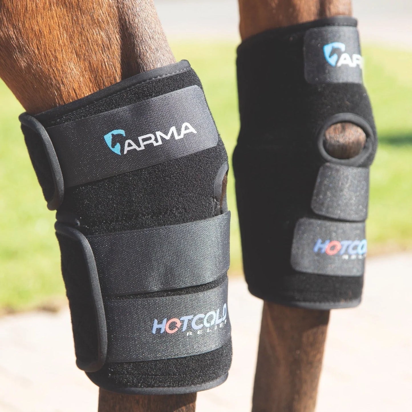 Shires ARMA Hot/Cold Joint Relief Boots - Black Horse Therapy Leg Wraps