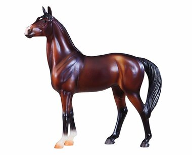Breyer Classics Series Horse Mahogany Bay Thoroughbred Model #951