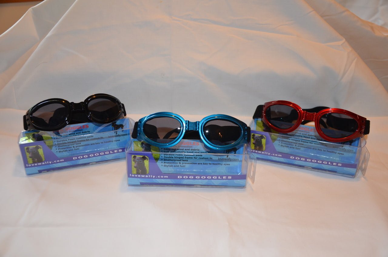LoveWally Dog Goggles Sunglasses Outdoor Adventure Gear - Hooves and Paws