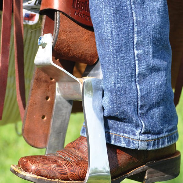 Cashel Ez Knee - Hooves and Paws