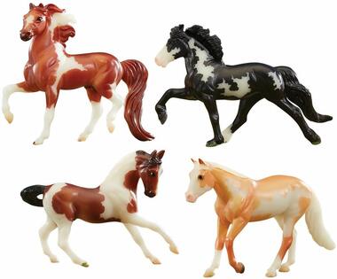 Breyer Glow in the Dark 4 Horse Toy Set Stablemates Series Model #5396