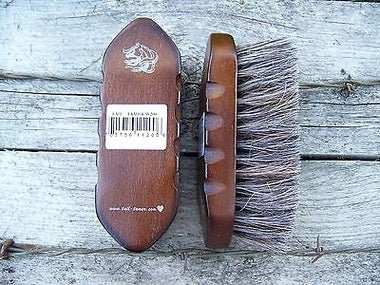 Professionals Choice Wood Series Small Horsehair - Hooves and Paws